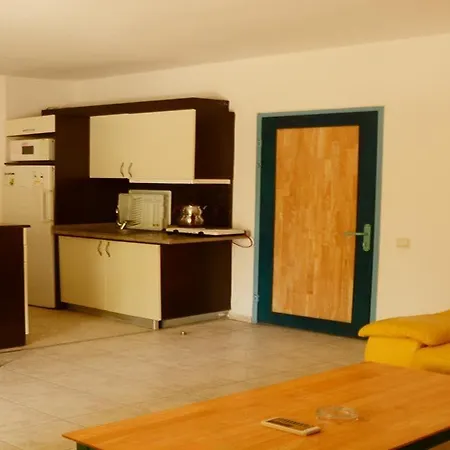 Club Flipper Bodrum Szálloda