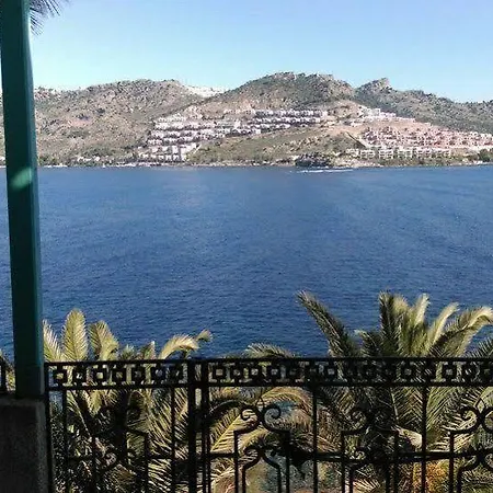 Club Flipper Bodrum Szálloda